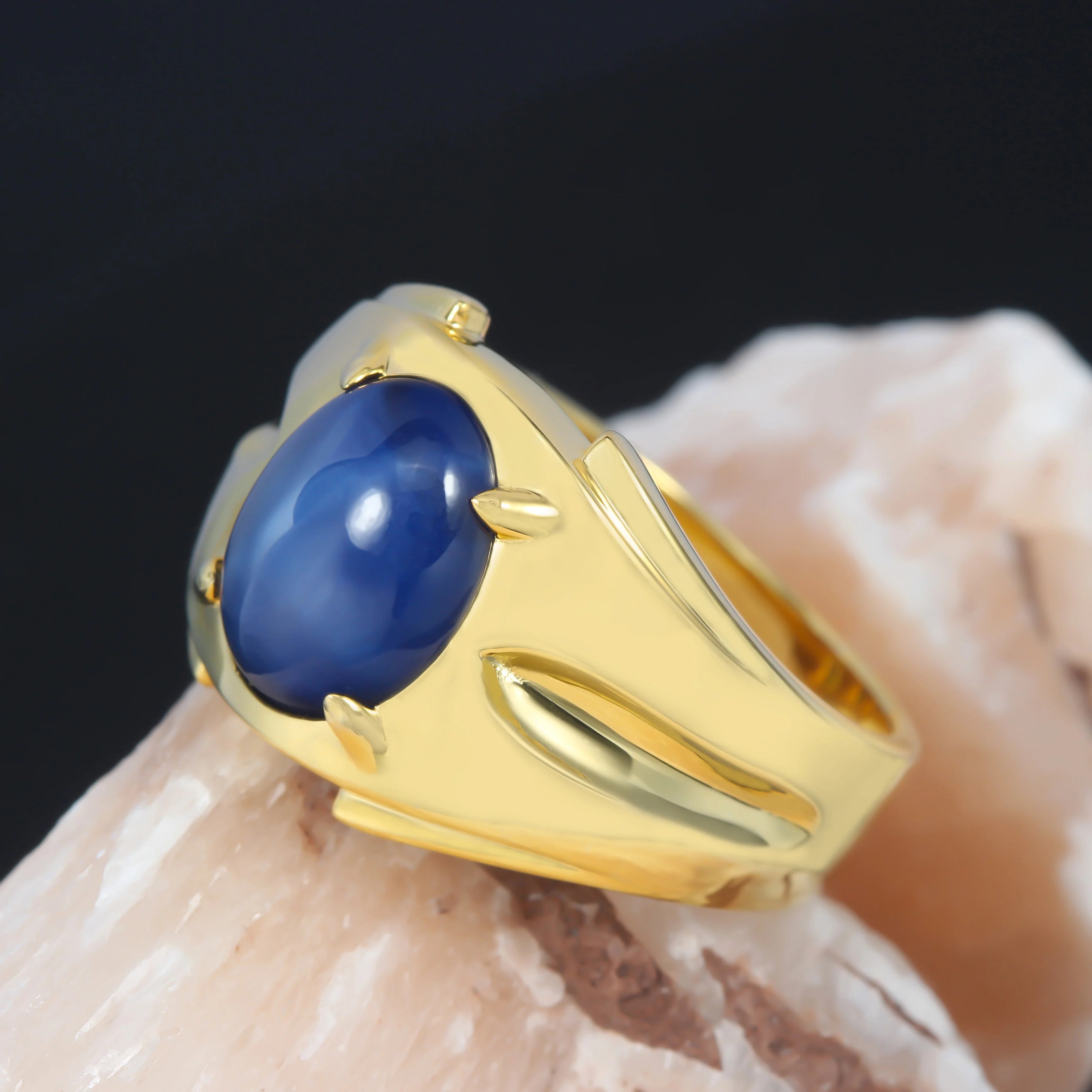 Sapphire Star Ring — 925 Silver