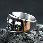 Vintage Gothic 316L Stainless Steel Biker Skull Ring For Men Cool Design Round Punk Skull Rings Fashion Jewelry Gift