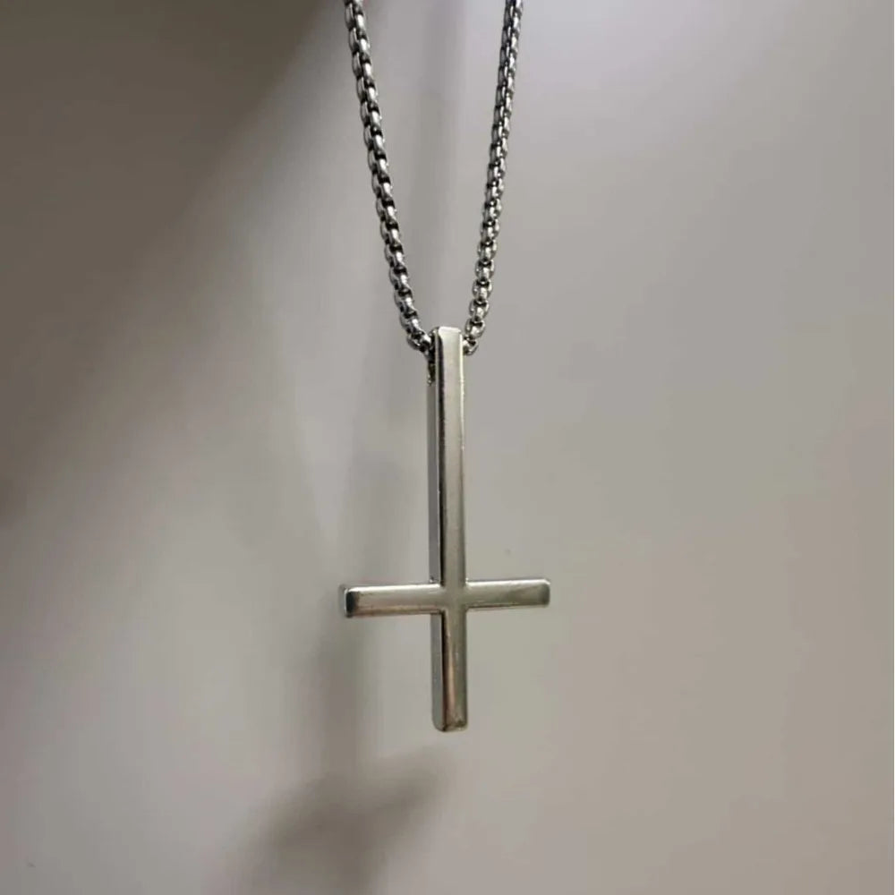 Hip Hop Punk Stainless Steel Inverted Cross Pendant Necklace for Men Women Men Trendy Personality Collar Chain Jewelry Gifts