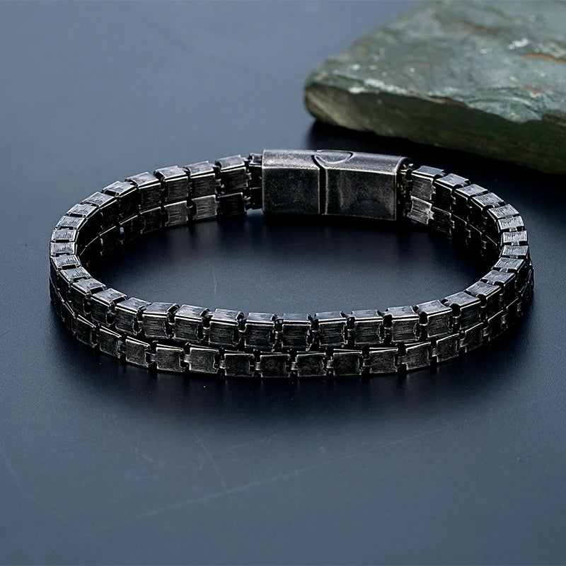 Punk Trendy Motorcycle Men's and Women's Chain Bracelet Retro Black Stainless Steel Bracelet Magnetic Buckle For boyfriend Ｇifts