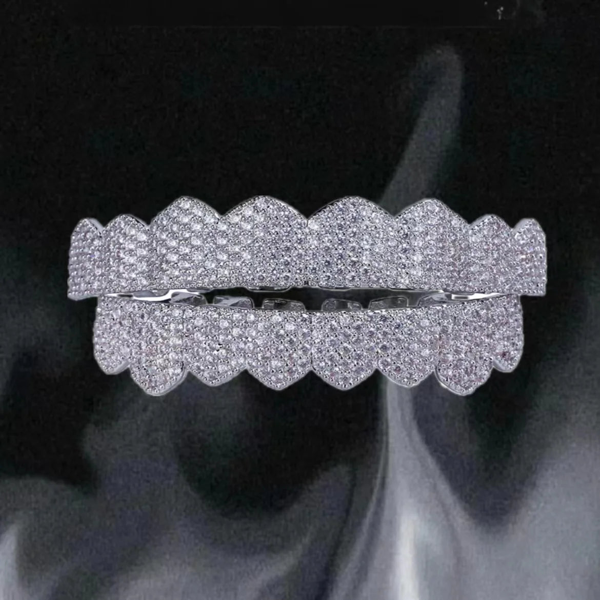 YOUNGX Fashion 8/8 Iced Out CZ Stone Fangs Teeth Grillz Hip Hop Cubic Zircon Tooth Caps For Women Men Jewelry Cosplay