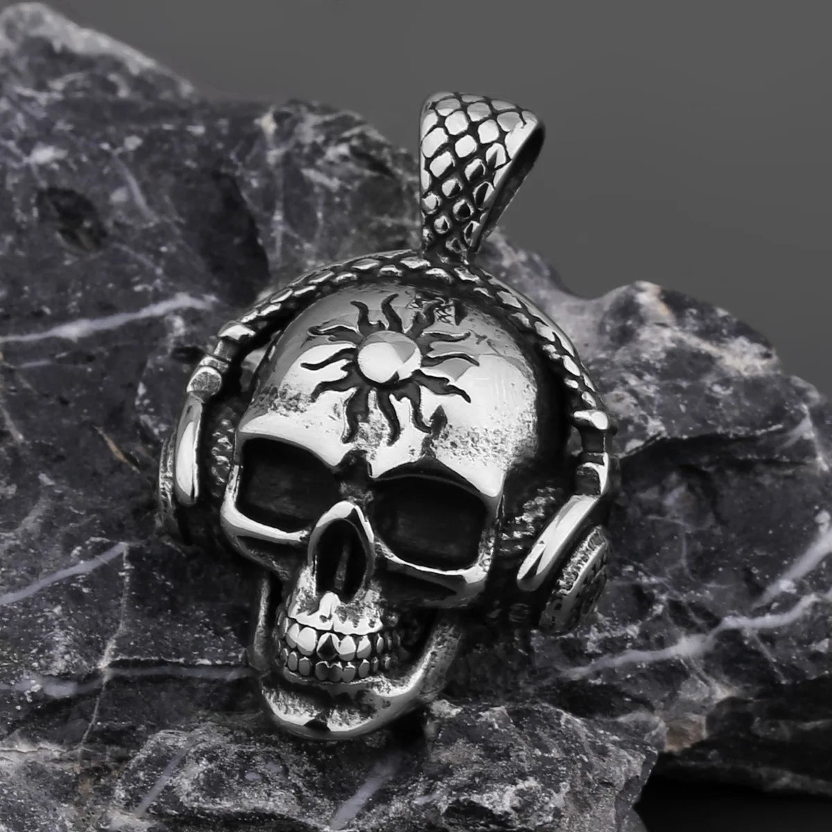 HNSP 316L Stainless Steel Punk Headphones Skull Head Pendant Necklace For Men Jewelry Accessories