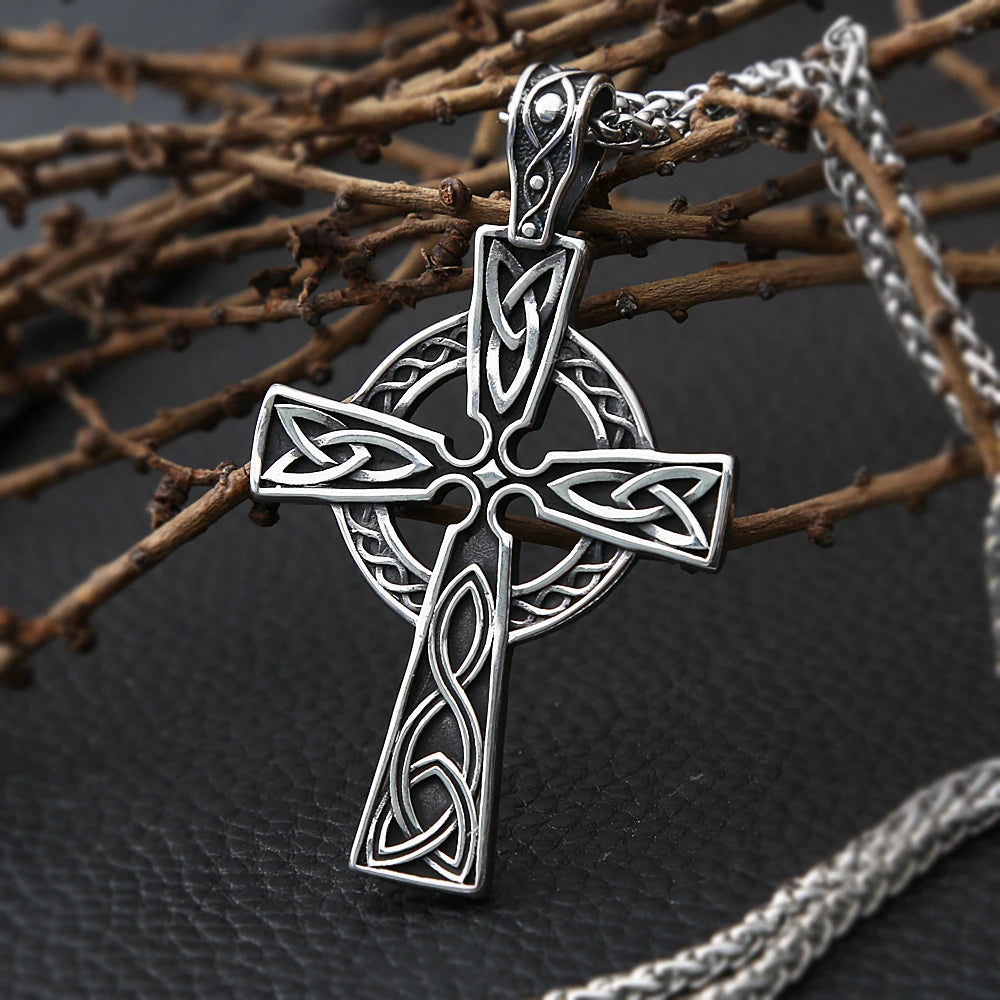 Vintage Stainless Steel Viking Valknut Necklace Mens Nordic Street Style Celtics Knot Cross Odin Pendant Necklace Biker