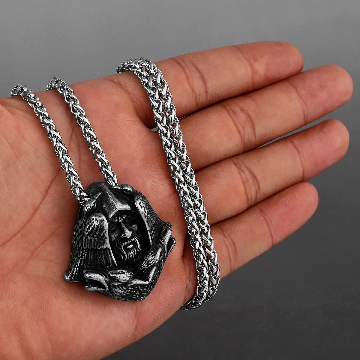 Nordic Viking Retro Odin Head Crow Wolf Pendant Men's Fashion Gothic Viking 316L Stainless Steel Pendant Necklace Gift Jewelry