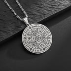 Jewelry Round Celtic Knot Necklace for Men Nordic Rune Amulet Fashion Sweater Necklace Gift