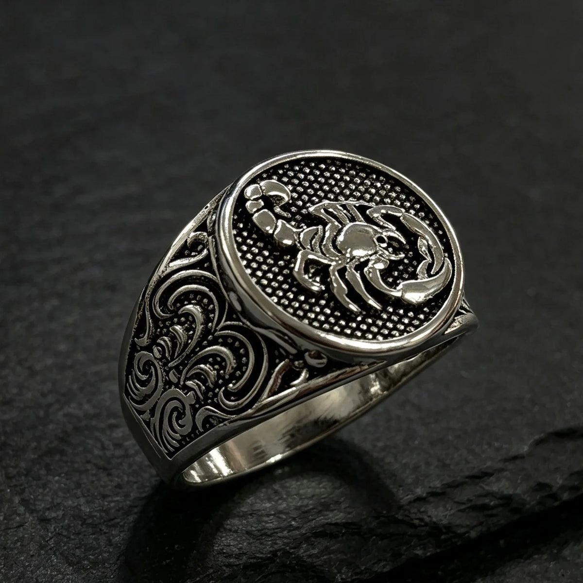 Vintage Scorpion Ring, Embossed Scorpio Totem Ring, Retro Carved Wide Ring, Gothic Animal Statement Jewelry Gift for