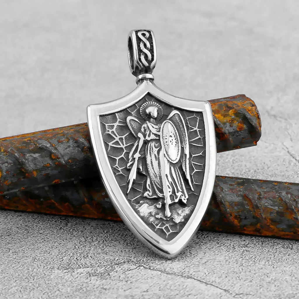High Quality Design Stainless Steel Odin Warrior Shield Viking Necklace Nordic Religious Belief Jesus Amulet Pendant Jewelry