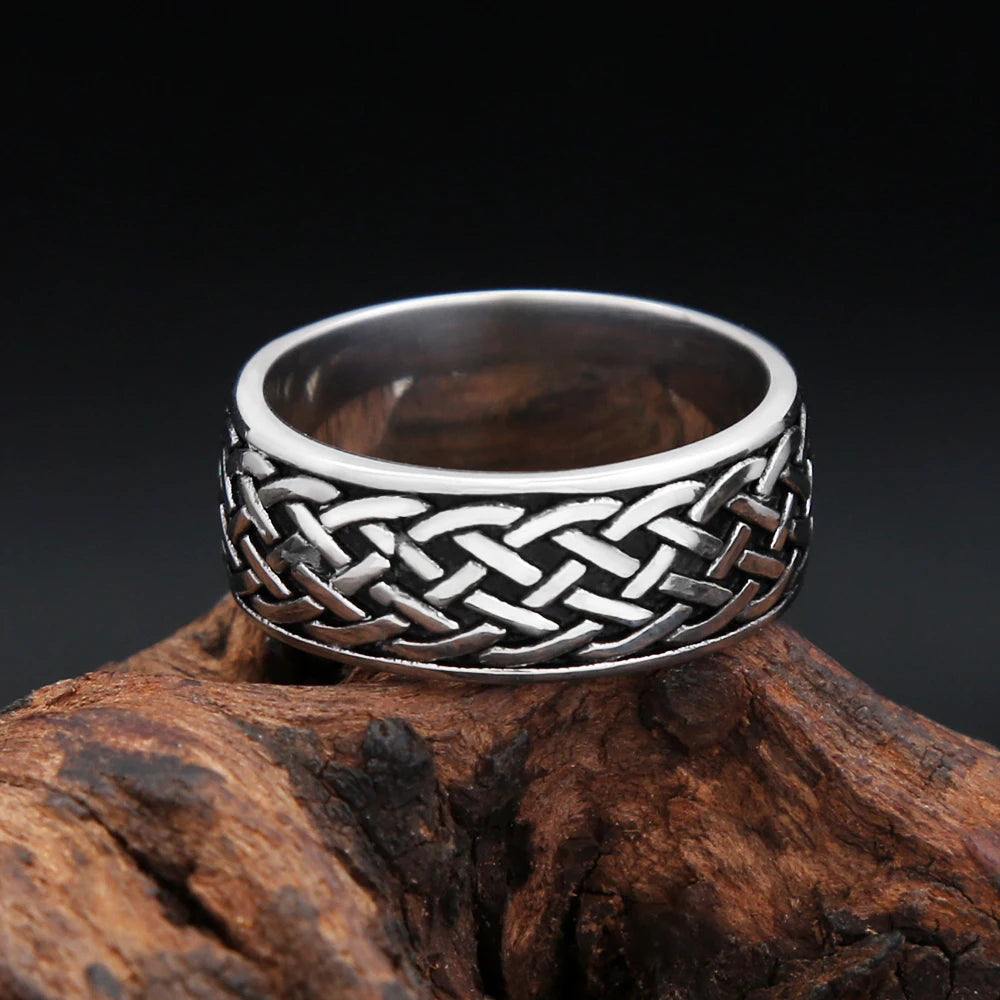 Viking Knot Ring — Stainless Steel