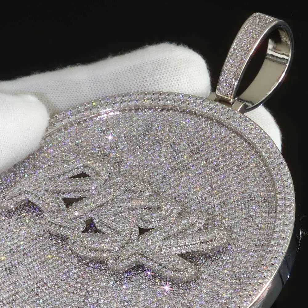 VVS Moissanite Rotating Pendant