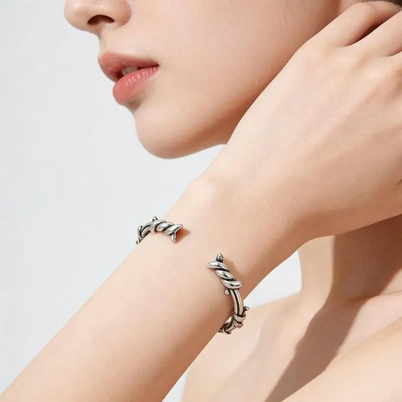 Adjustable Open Spiked Gothic Punk Bracelet Copper Plating Fashion Accessory