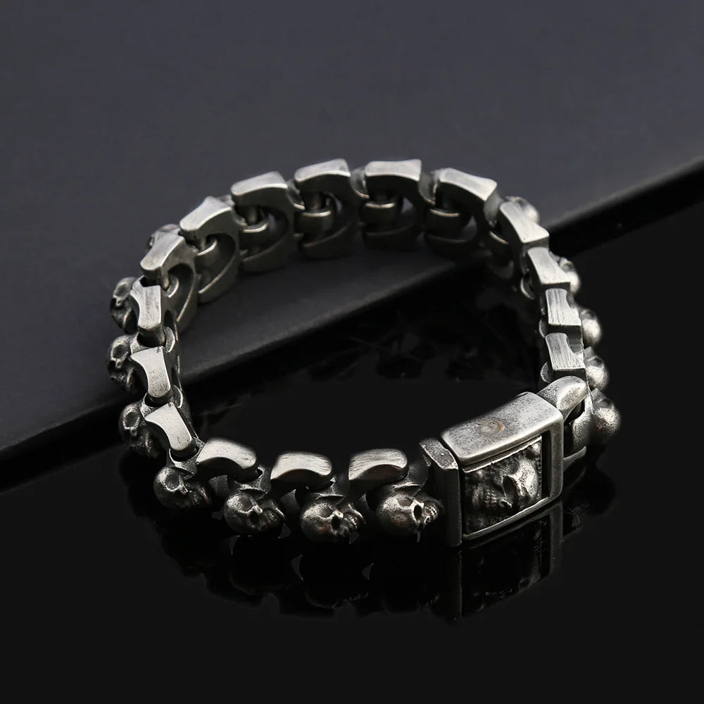 Fashion Charm 316L Stainless Steel Skull Bracelet for Men Popular Domineering Skull Bangles Punk Hip Hop Style Jewelry Wholesale