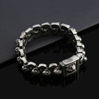 Fashion Charm 316L Stainless Steel Skull Bracelet for Men Popular Domineering Skull Bangles Punk Hip Hop Style Jewelry Wholesale