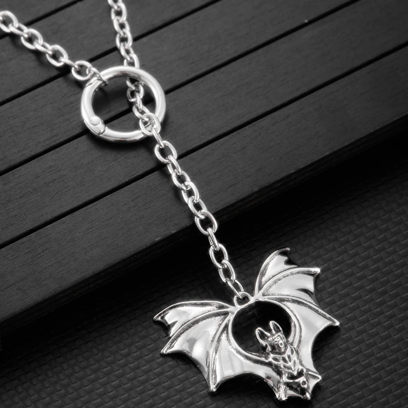 Gothic Personality Punk Necklace Long Gothic Bat Pendant Necklace Exaggeration Sweater Chain Jewelry Halloween Party Accessories