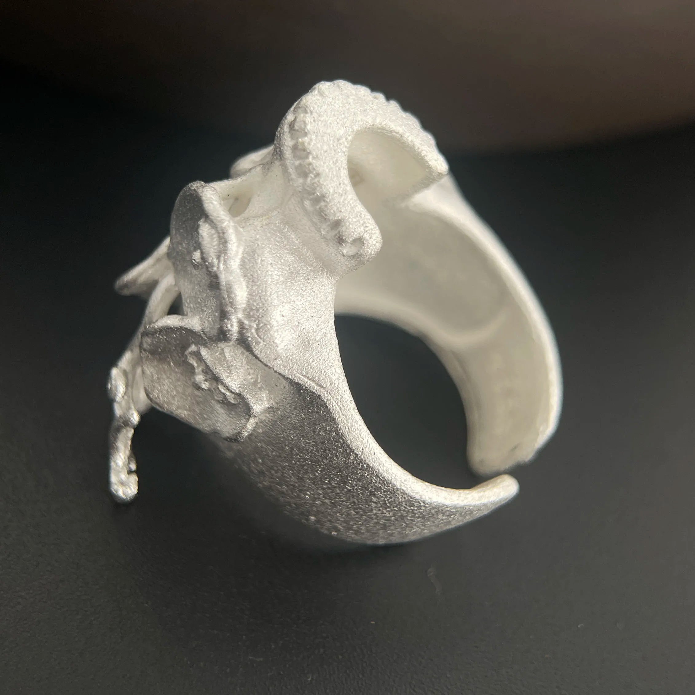 925 Sterling Silver Rings for Women Couple Minimalist Handmade Simple Big Skull Shape Ring Fine Jewelry Gift Prevent Allergy