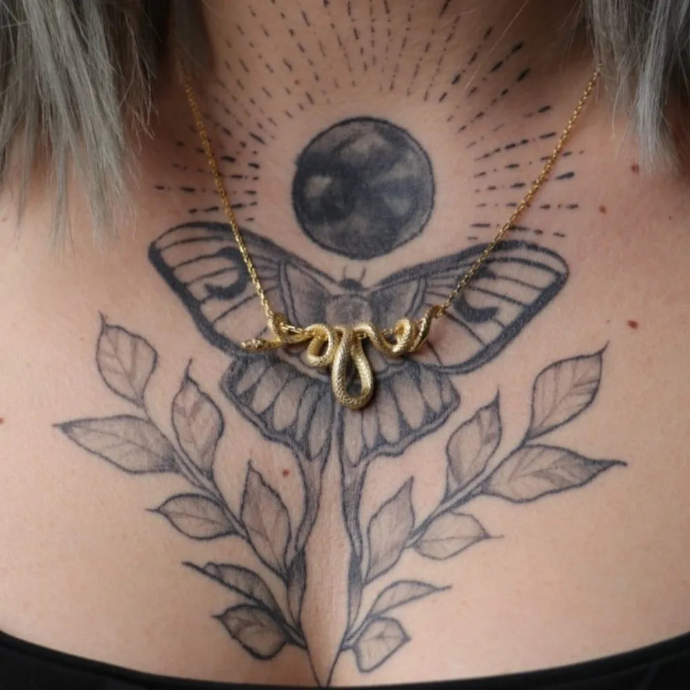 Punk Style Zodiac Snake Pendant Necklace Winding Unique Men Women Statement Snake Choker Gift Hiphop Retro Jewelry