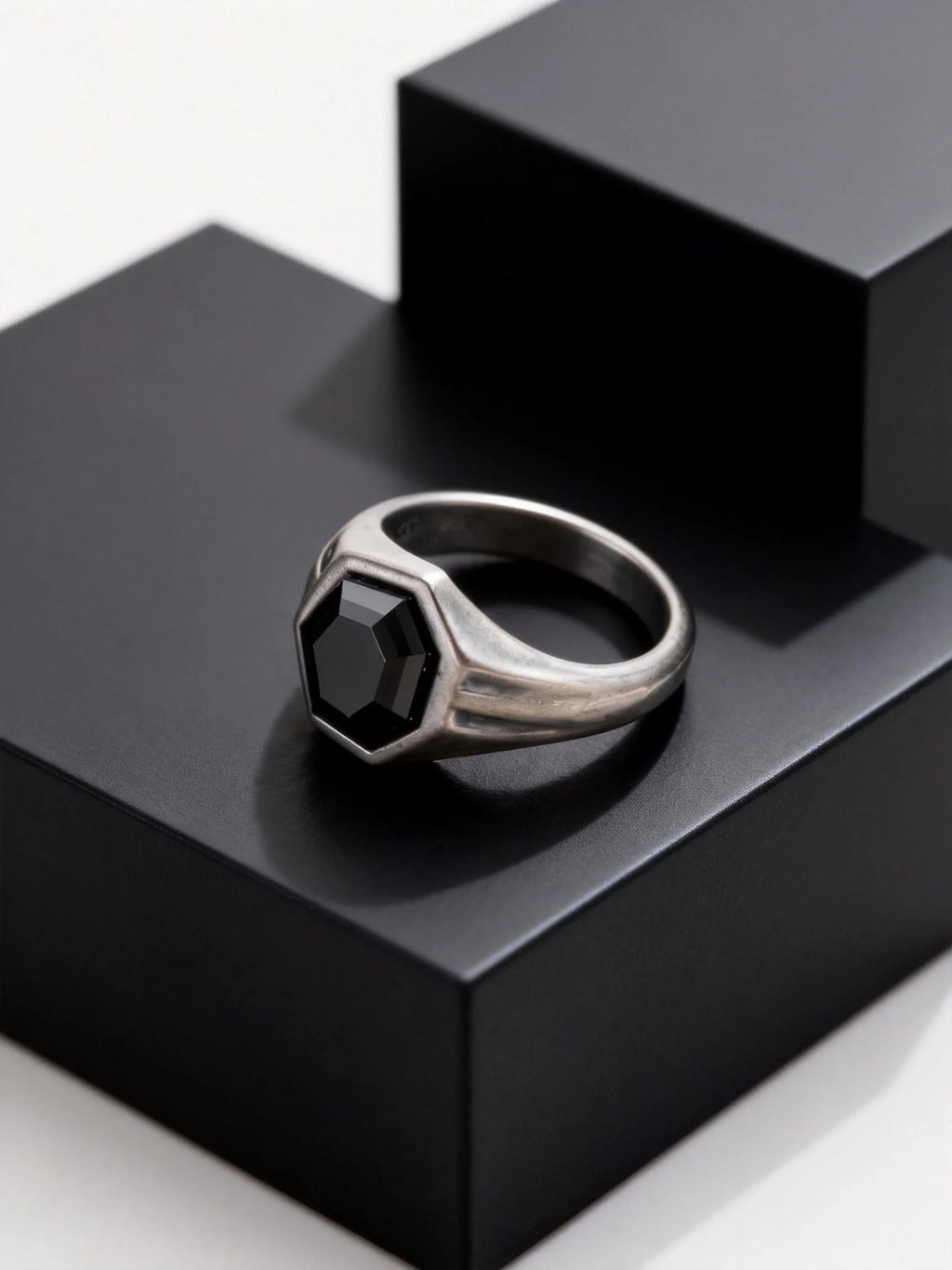 Punk Vintage Gray Stainless Steel Rings for Men Hexagon Black Zircon Ring Hip Hop Fashion Waterproof Finger Jewelry Party Gifts