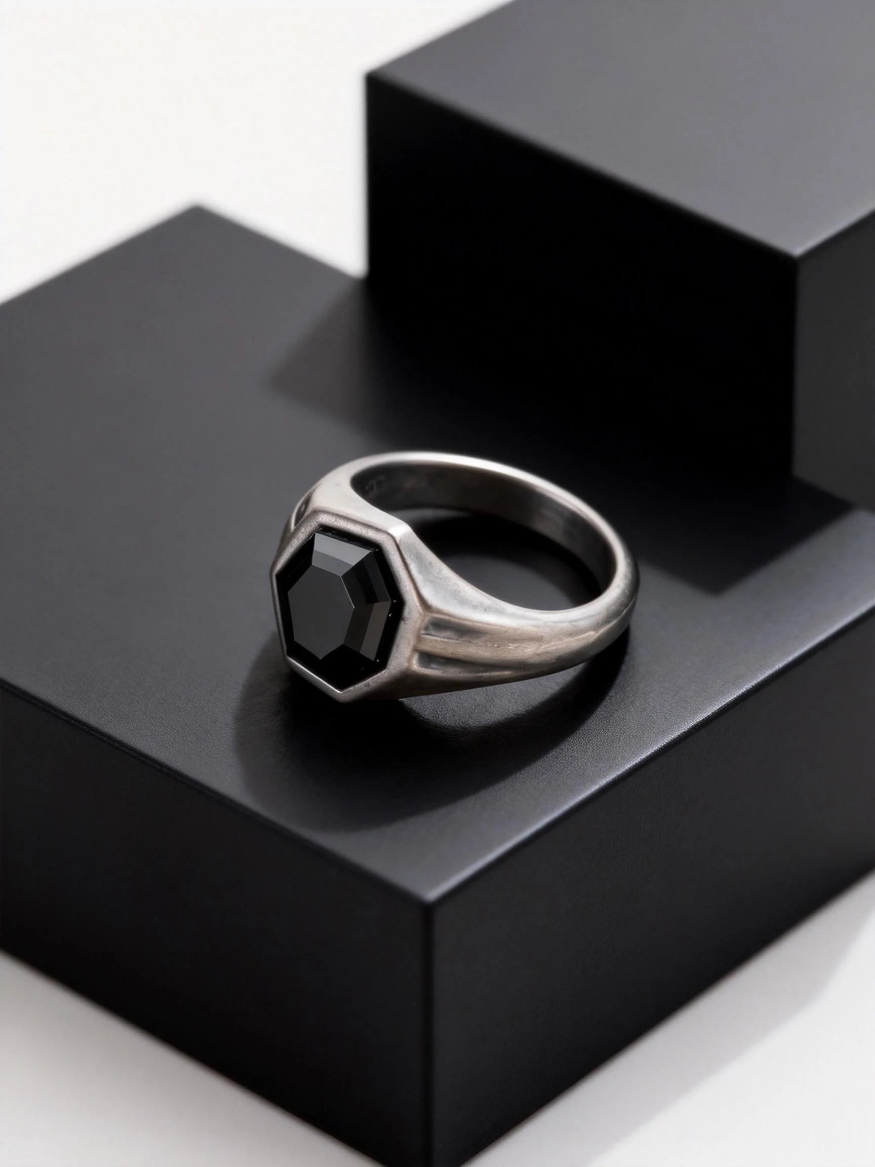 Punk Vintage Gray Stainless Steel Rings for Men Hexagon Black Zircon Ring Hip Hop Fashion Waterproof Finger Jewelry Party Gifts