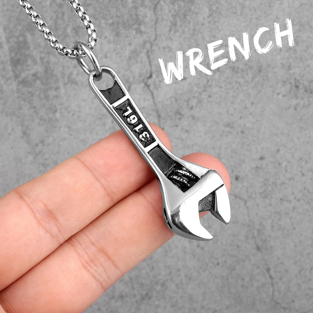 Worker Wrench Men Necklaces Pendants Chain Punk Cool Trendy for Boyfriend Male Stainless Steel Jewelry Creativity Gift Wholesale