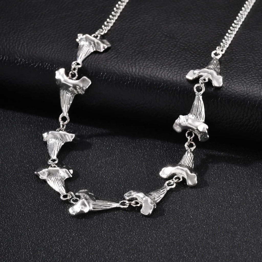 Vnox Shark Tooth Necklaces for Men, Silver Color Alloy Adjustable Chain Irregular Pendant Necklace Street Casual Daily Jewelry