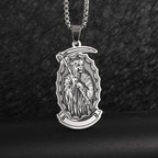 Stainless Steel Simple Personalized Spider Pendant Necklace Men and Women Fashion Party Pendant Jewelry Gift