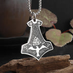 Vegvisir Nordic Rune Compass Pendant Necklace — Zinc Alloy