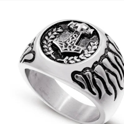 Vintage Viking Rune Signet Scandinavn Rings for Men Domineering Punk Nordic Amulet Jewelry