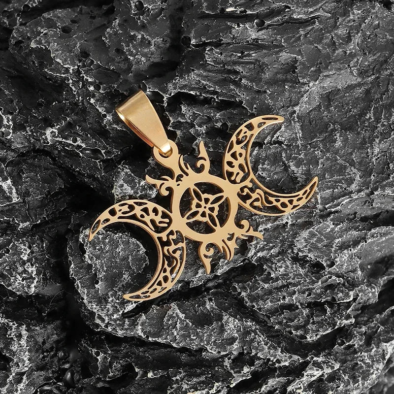 Celtic Trinity Knot Pendant Necklace — Zinc Alloy