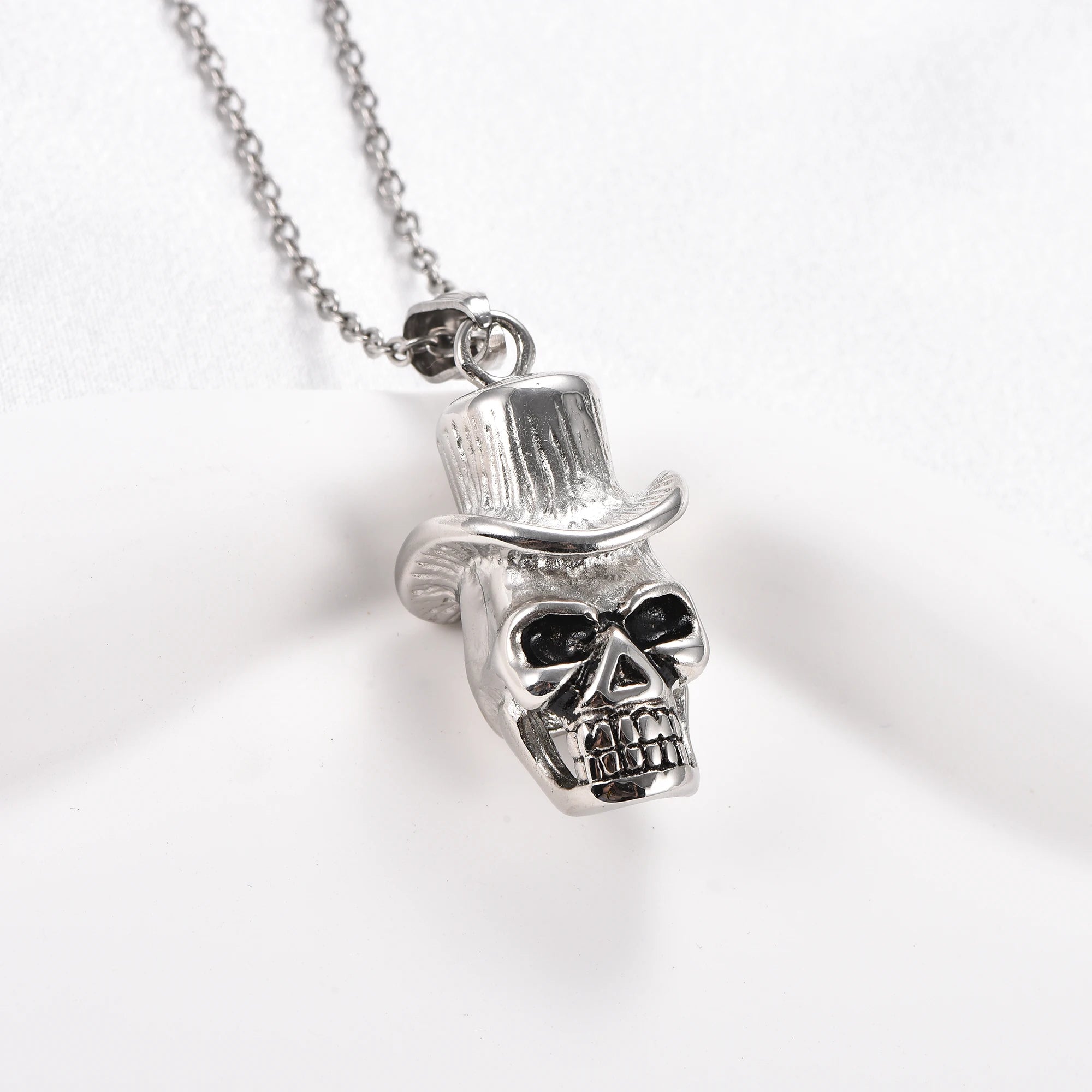 Gothic Skull Pendant Necklace — Stainless Steel