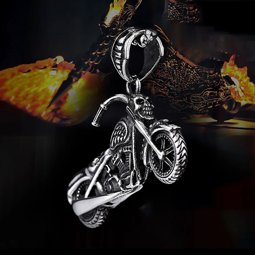 Gothic Skull Steel Pendant Punk Soul Chariot Biker