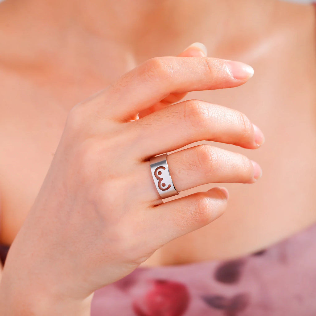 Fashionable and Interesting Eye Ring for Both Men and Women a Couple's Gift Full of Fun and Charm