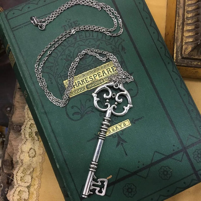 Antique Bronze Skeleton Garden Key Pendant Necklace — Zinc Alloy