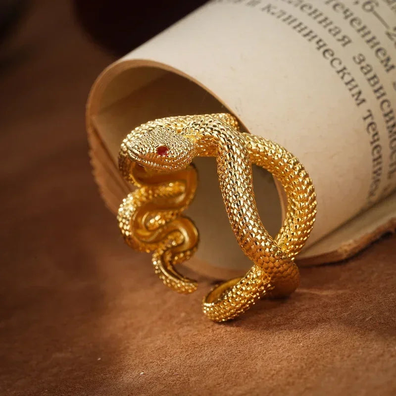 Vintage Personalized Twisted Python Adjustable Ring Men and Women Punk Gold Color Three-dimensional Snake Ring Creative