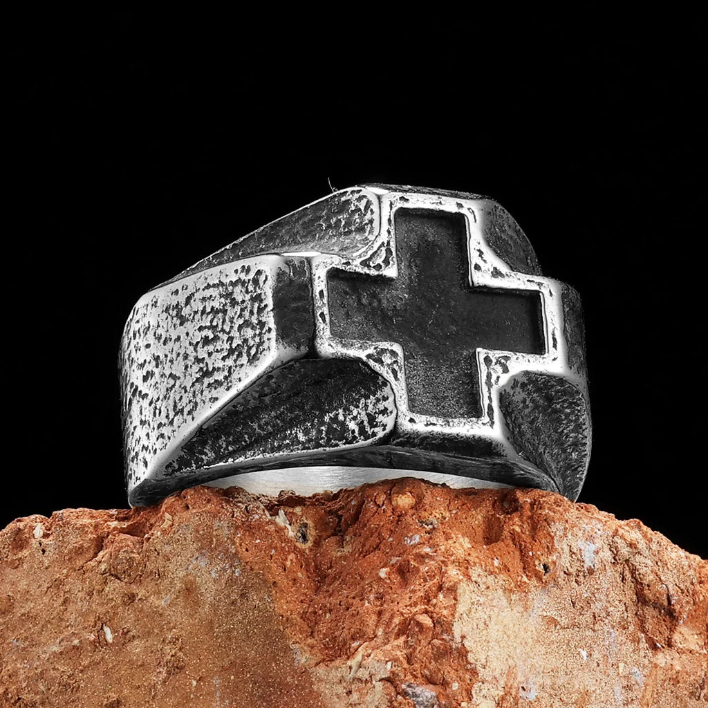 Vintage Black Cross Amulet Ring for Men — Stainless Steel