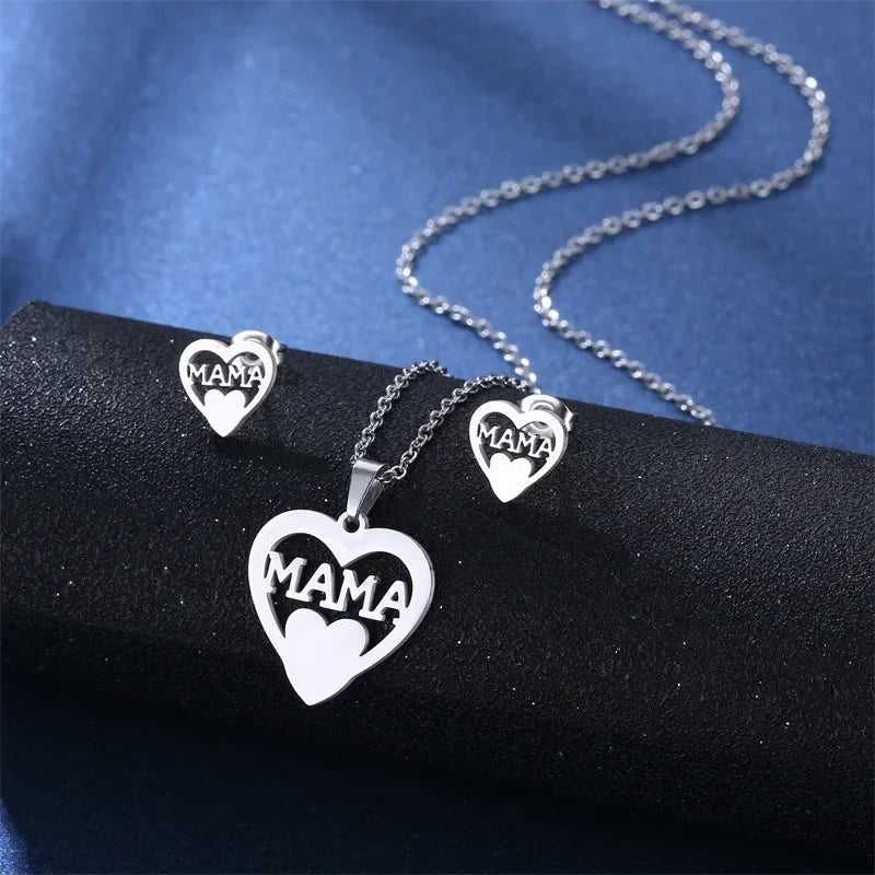 Mama Letter Pendant Necklace — Minimal