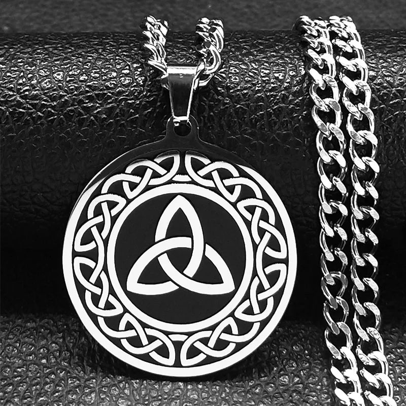 Viking Triquetra Celtic Knot Pendant — SS