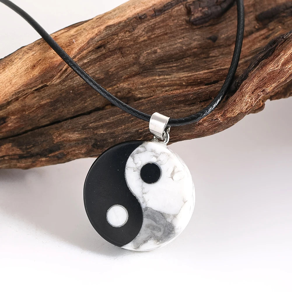 Black White Natural Obsidian Pendant Necklaces Taoism Charms Yin Yang Tai Chi Semi-precious Stone Round Bagua Jewelry