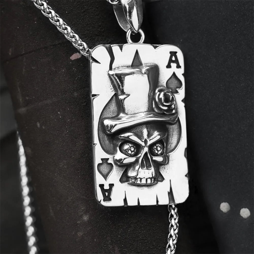 Punk Poker Spade Skull Pendant Necklace — Steel