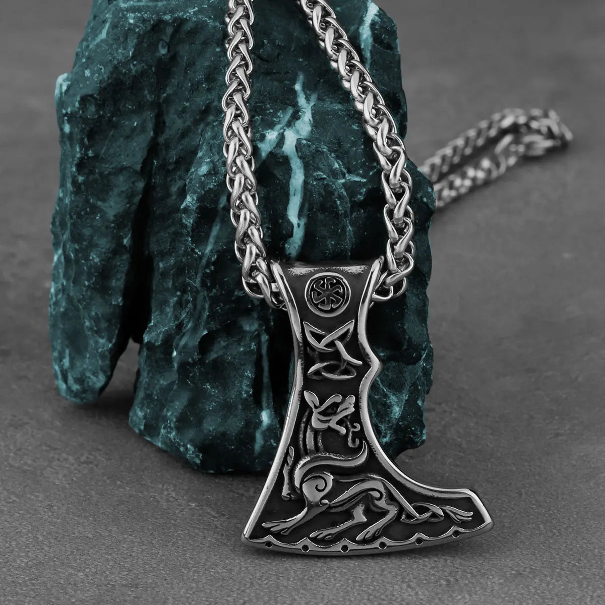 Stainless Steel Viking Axe Men's Pendant Necklace Retro Domineering Dragon Totem Necklace Punk Jewelry
