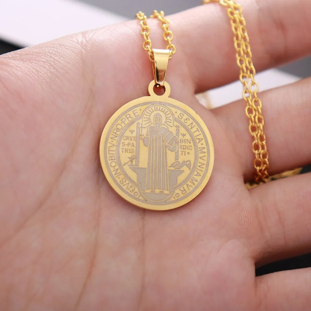 Vintage Coin Catholic Priest Saint Benedict Exorcism Pendant Necklace Jesus Round Pendant Chain for Men's Jewelry 2026