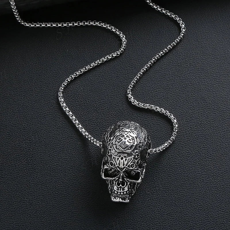 Gothic Skull Pendant Necklace — Alloy