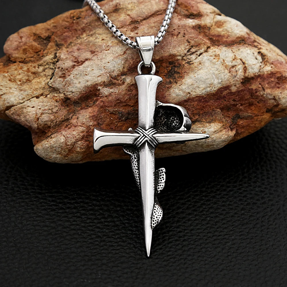 Fashion Vintage Rose Cross Necklace for Man Woman Punk 316L Stainless Steel Couple Pendant Creative Amulet Jewelry