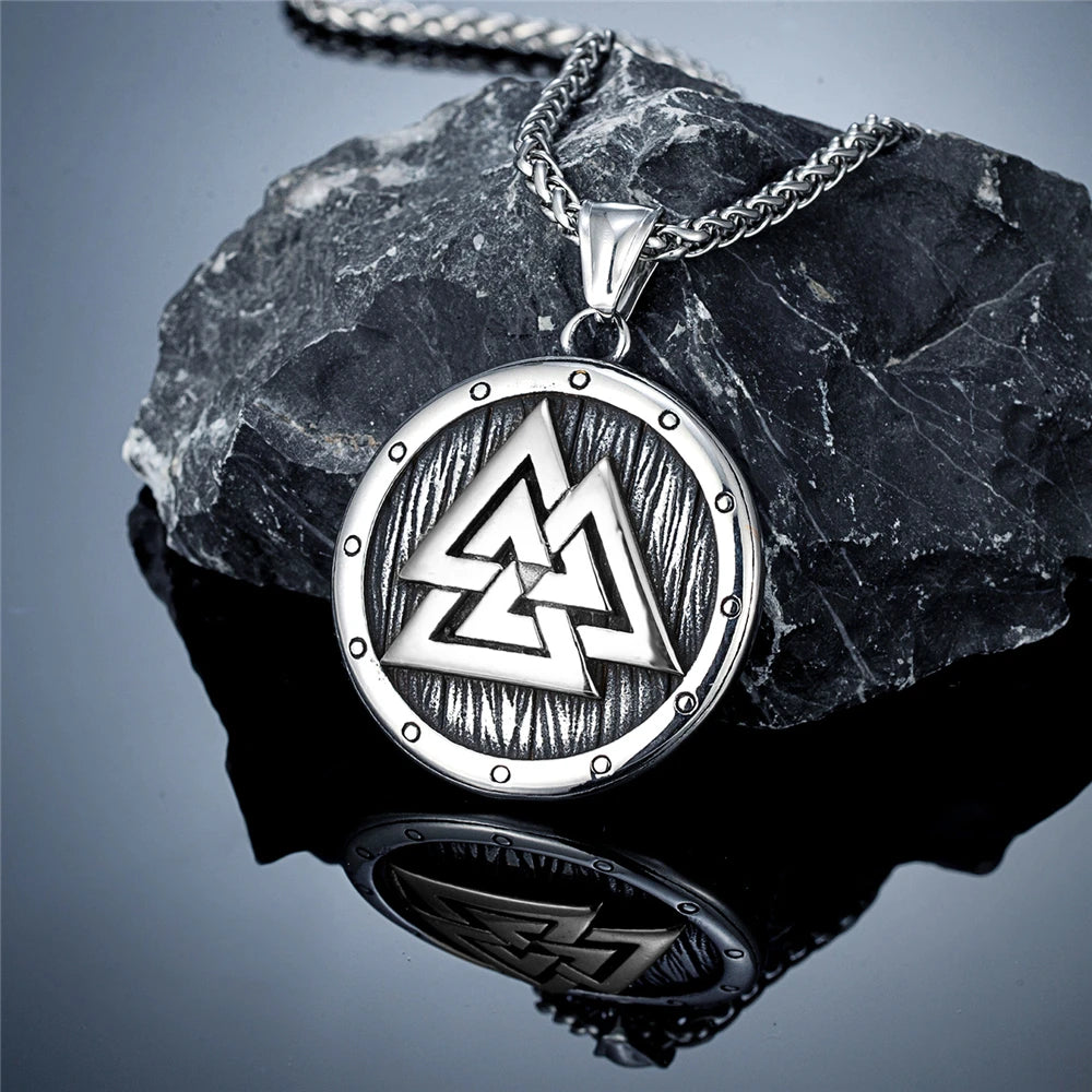 Norse Mythology Valknut Vikings Shield Necklaces Men's Vintage Nordic Runes Amulet Pendant Stainless Steel Scandinavian Jewelry