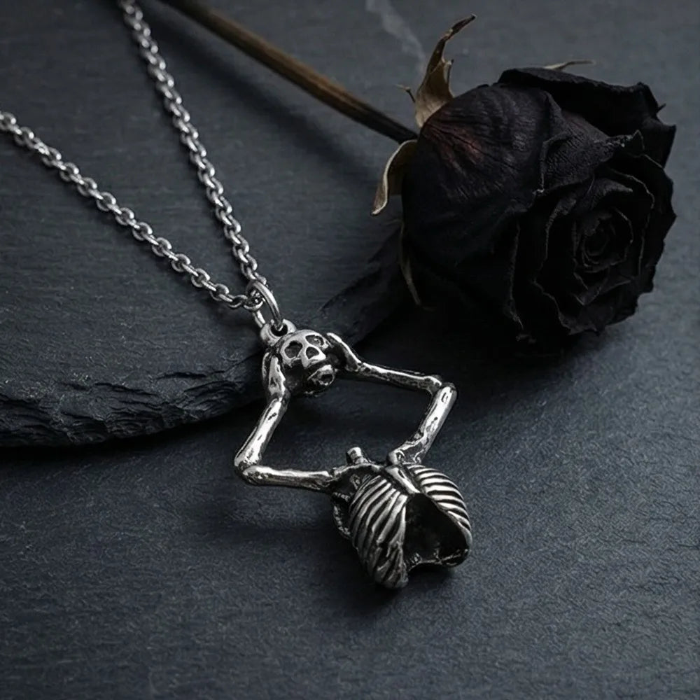 Skull Pendant Necklace — Silver Gothic