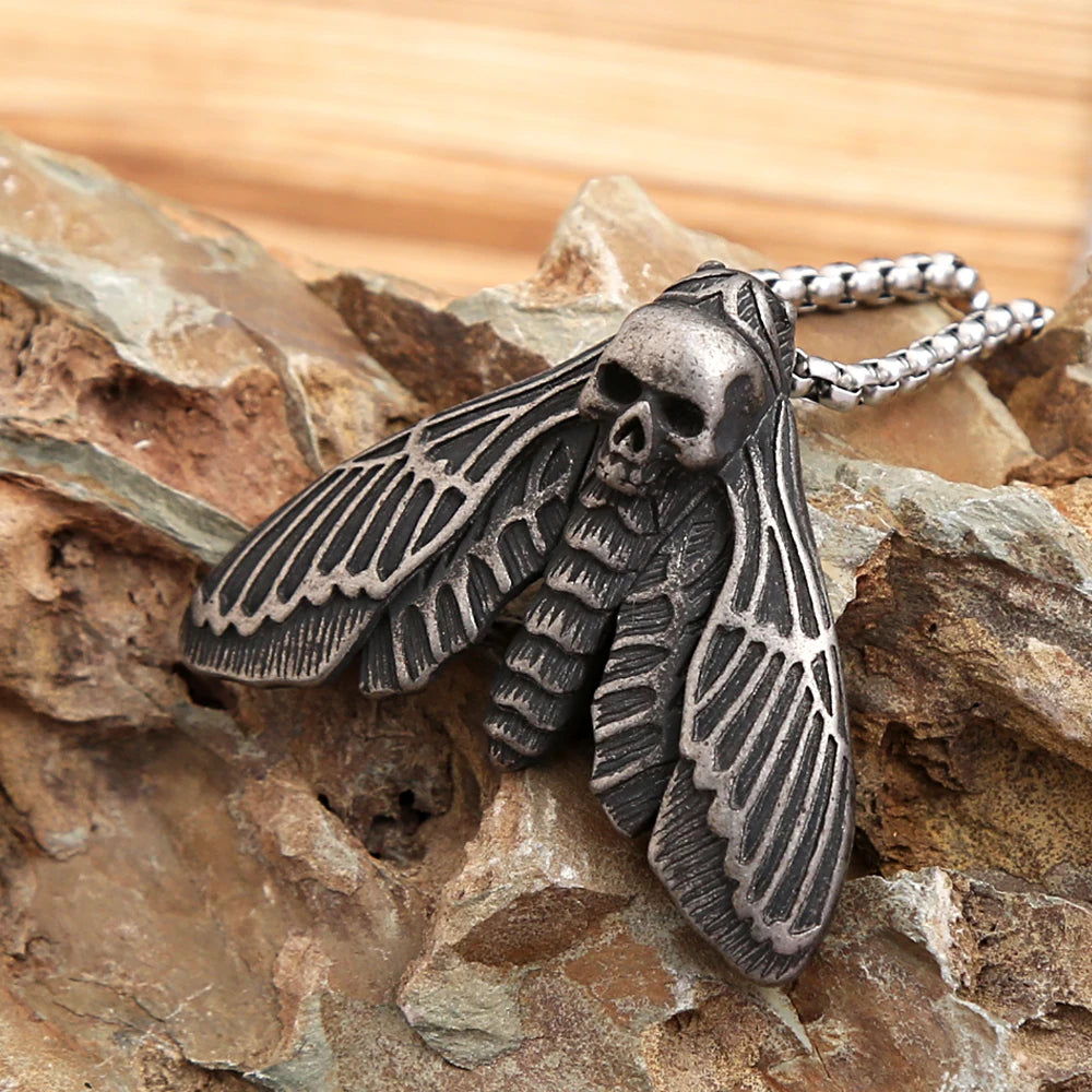 New Unique Vintage Stainless Steel Butterfly Moth Pendant Necklace For Men Punk Death Head Skull Necklaces Amulet