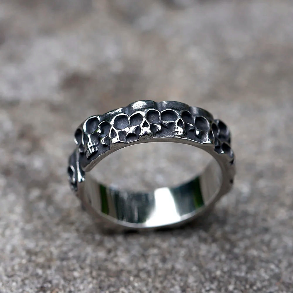 2022 NEW Men's 316L stainless-steel rings Simple skull biker RING for teenfashion Jewelry Gifts free shipping