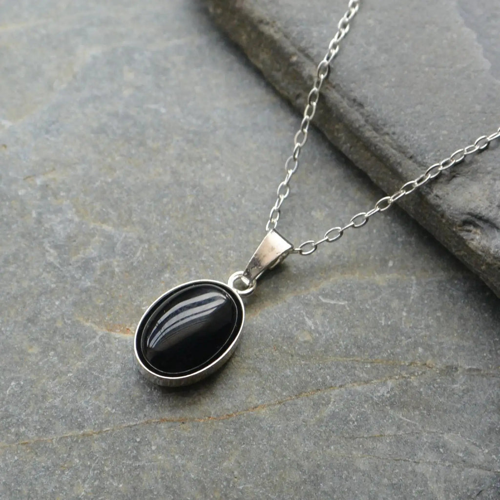 Retro Minimalism Stainless Steel Egg Oval Purple Black Onyx Pendant Necklace for Women Sliver Color Collar Chain
