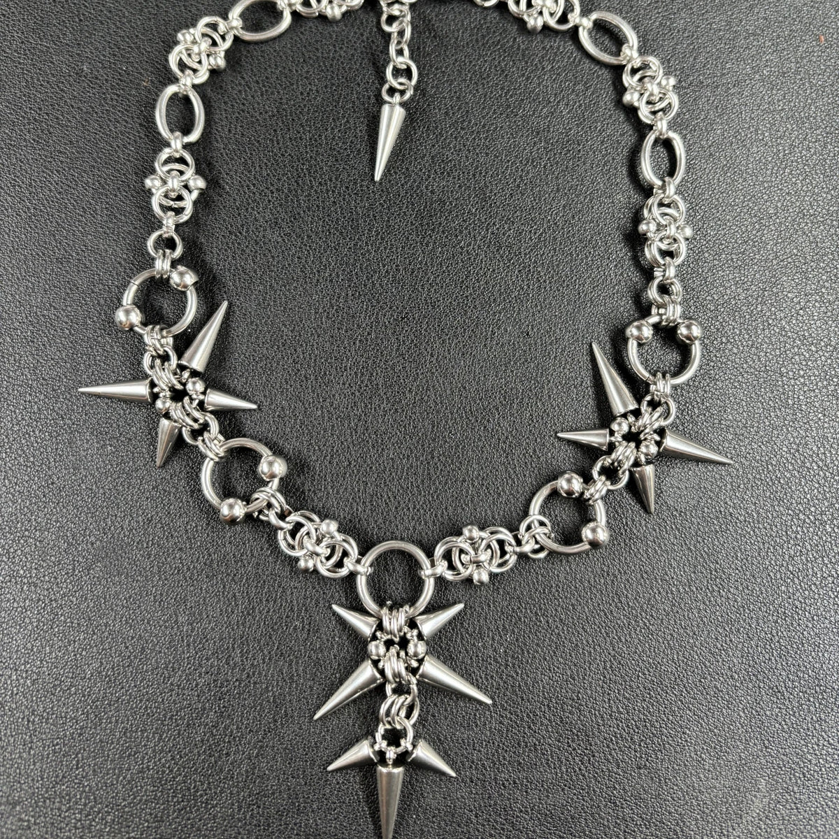 Gothic Geometric Rivet Chain Necklace — Two-Tone
