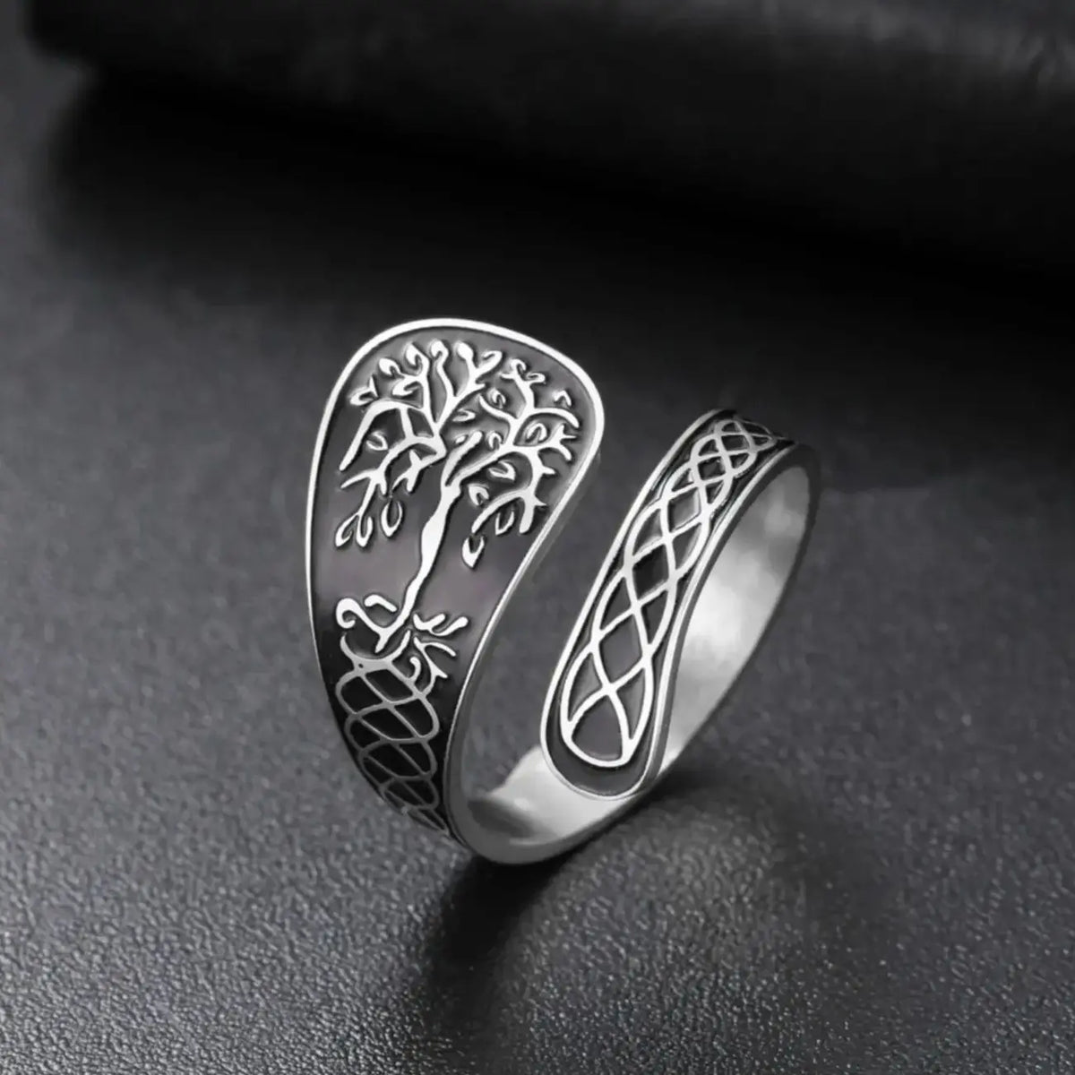 Pentagram Star Vine Priestess Knot Open Ring — Stainless Steel