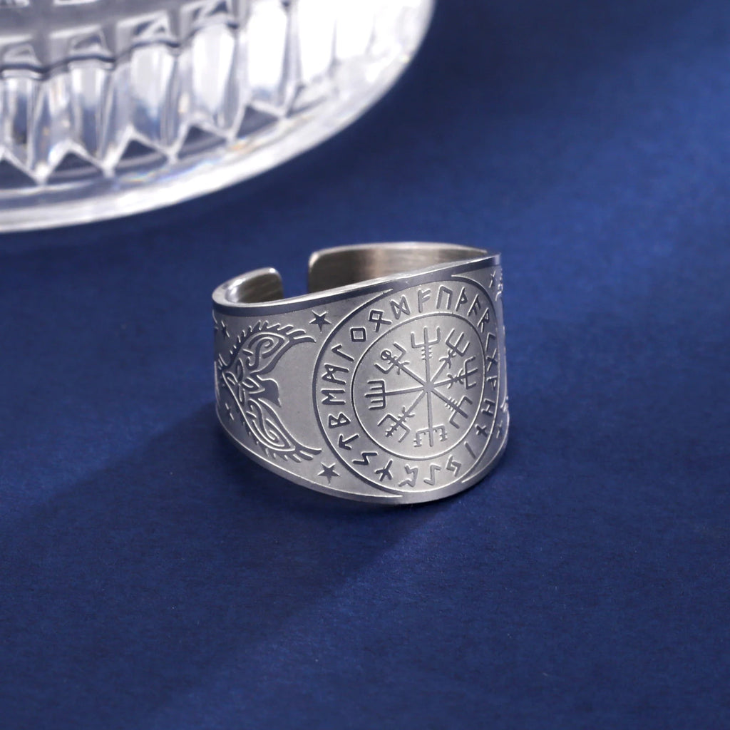 Nordic Vegvisir Compass Ring — Stainless Steel