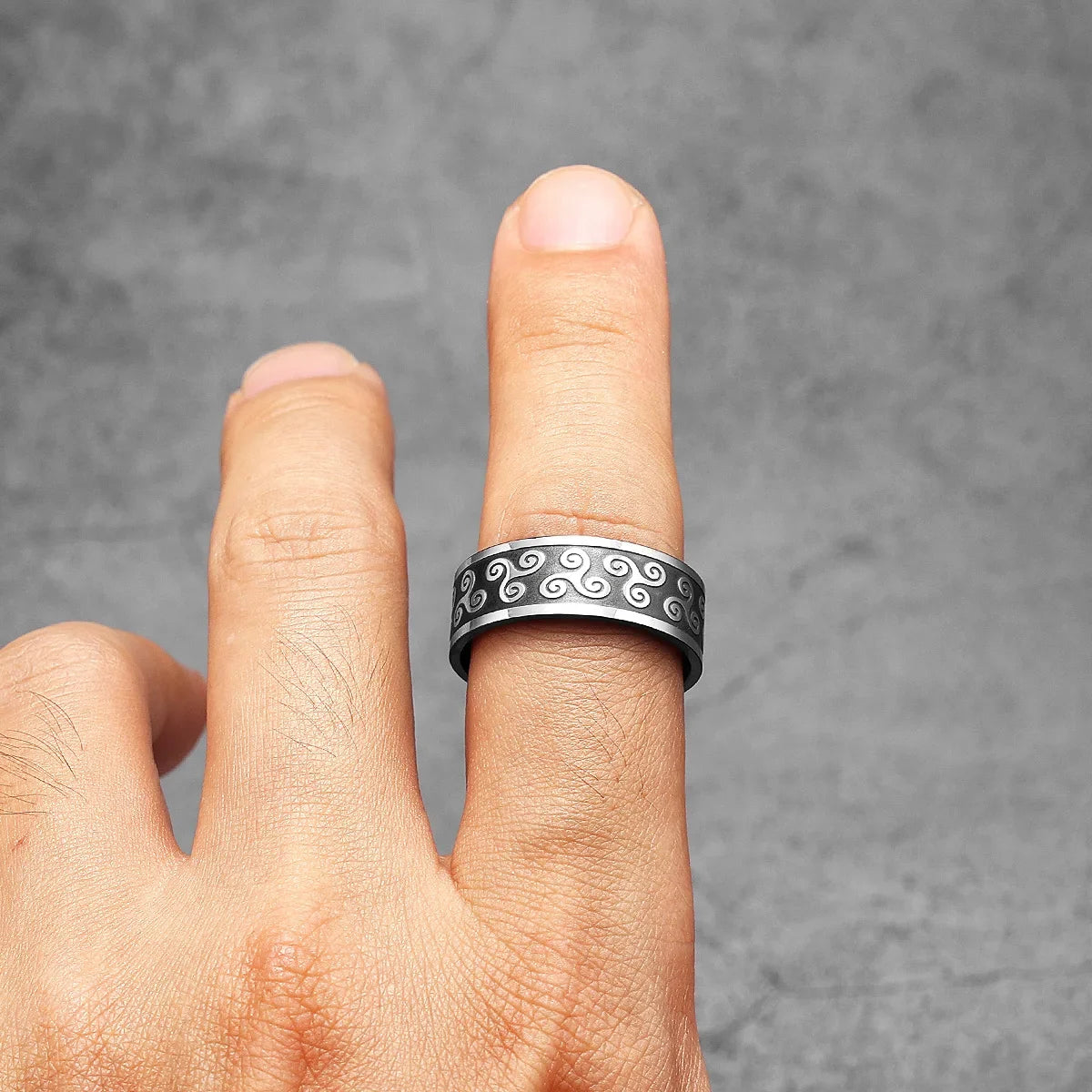 Black Viking Celtic Knot Ring for Men — Stainless Steel